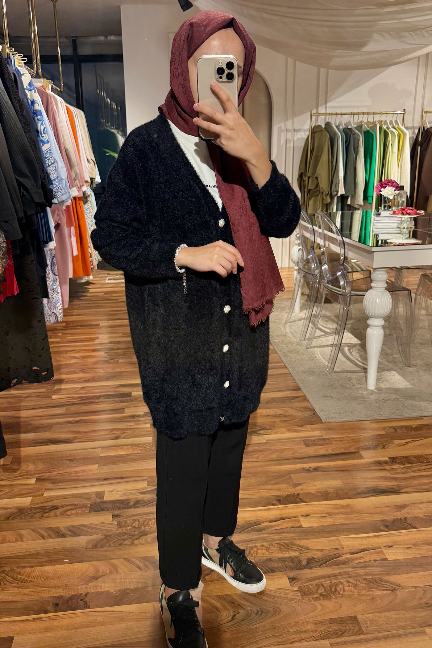 Yumoş Hırka - Siyah