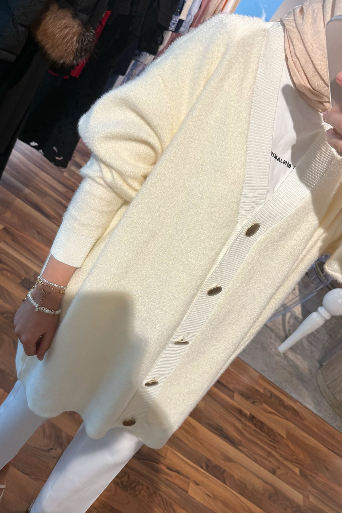 Angora Düğmeli Hırka - Krem